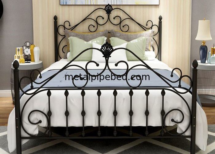 Home Customizable 1.5mm ODM Metal Double Bed